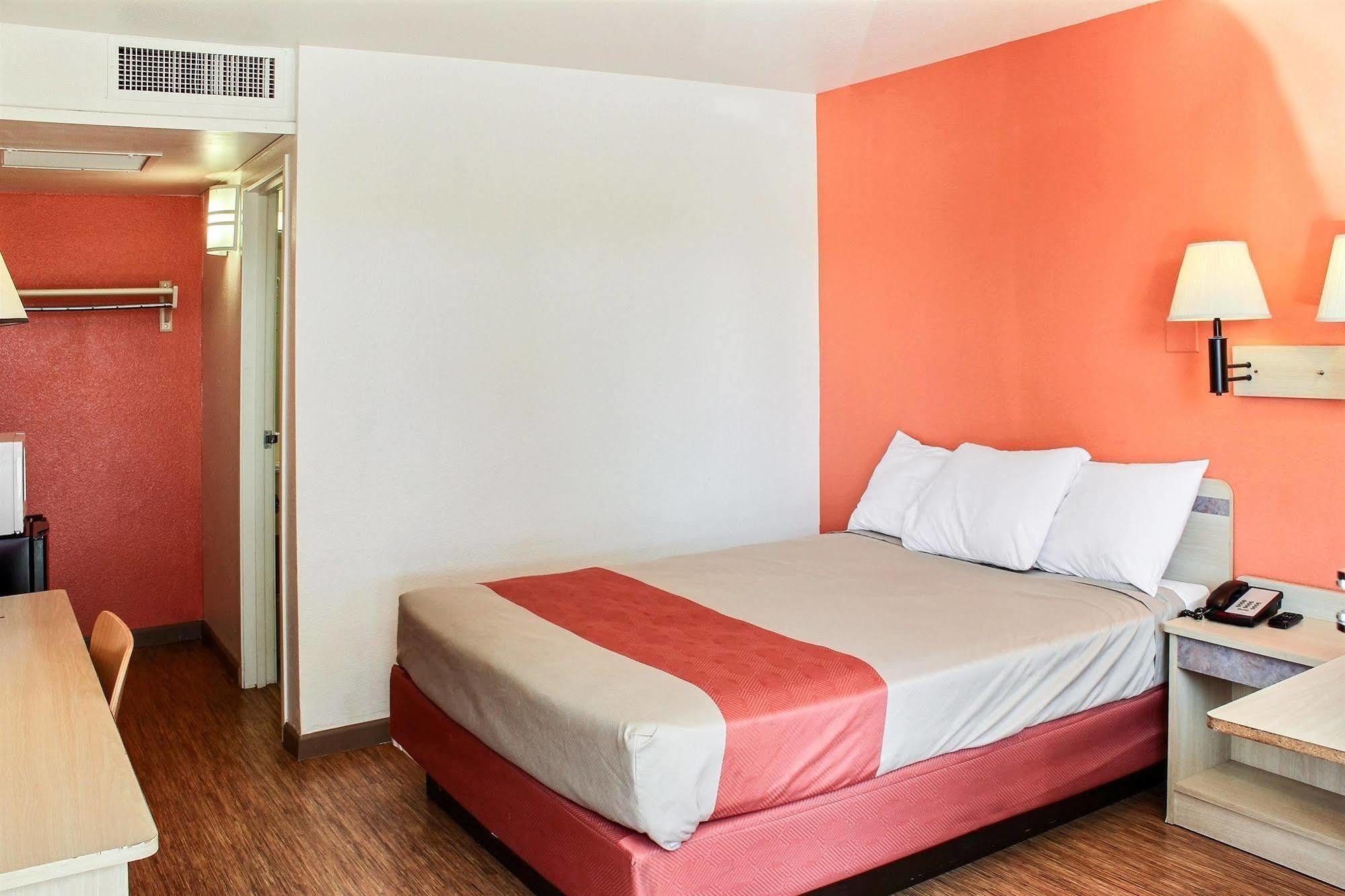 Motel 6-King City, Ca Buitenkant foto